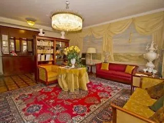 Hotel Bigallo